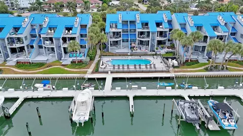 910 Pinellas Bayway S #107, Tierra Verde, FL 33715