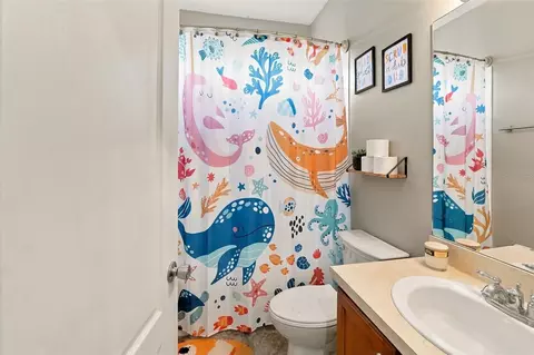 Bath - 9808 Carr Rd, Riverview, FL 33569 photo 5 of 5