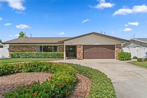 2756 65th Way N, Saint Petersburg, FL 33710