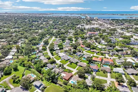 View/Area - 235 Overbrook Dr E, Largo, FL 33770 photo 4 of 4