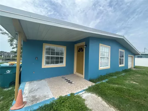 585 Lindley Ter, Port Charlotte, FL 33952