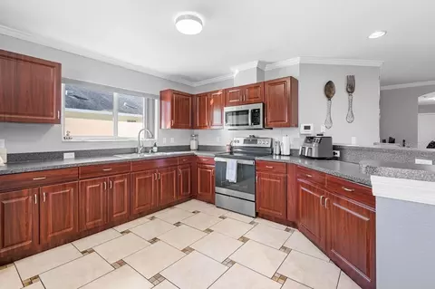 Kitchen - 1132 Shared Passion St, Ruskin, FL 33570 photo 2 of 4