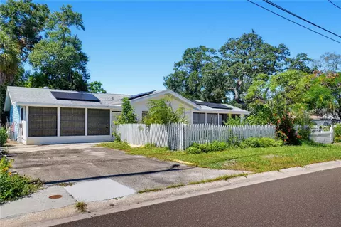 1100 Ewing Ave, Clearwater, FL 33756
