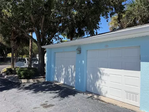 4805 Cobia Dr SE #B, Saint Petersburg, FL 33705