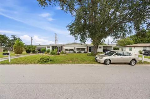 Exterior - 1154 Angle Rd, Dunedin, FL 34698 photo 12 of 15
