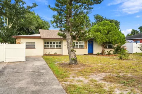 5030 Aragon Way S, Saint Petersburg, FL 33705