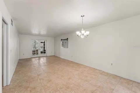 Living - 175 E Hartford St #5A, Hernando, FL 34442 photo 1 of 3