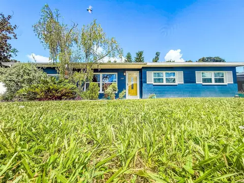 102 Glen Ridge Ave, Temple Terrace, FL 33617