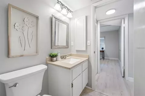 Bath - 1100 E Bay Dr #82, Largo, FL 33770 photo 3 of 4