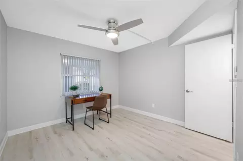 Bedroom - 1100 E Bay Dr #82, Largo, FL 33770 photo 4 of 5