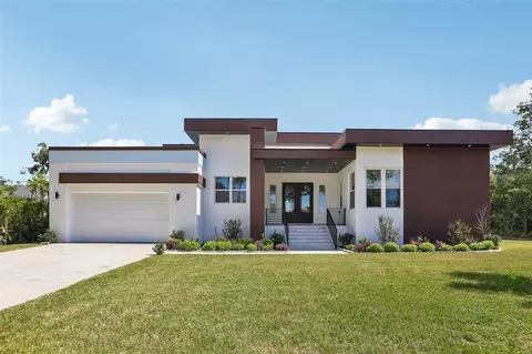 806 Lamont Pl, Temple Terrace, FL 33617