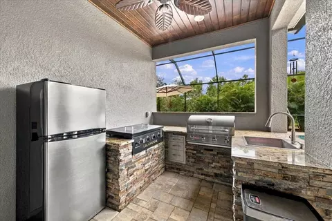 Kitchen - 14245 Skipping Stone Loop, Parrish, FL 34219 photo 7 of 7