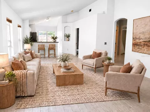Living - 32215 Fish Hook Loop, Wesley Chapel, FL 33545 photo 1 of 2