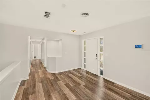 Entry Way - 809 Jacaranda Dr, Largo, FL 33770 photo 2 of 2