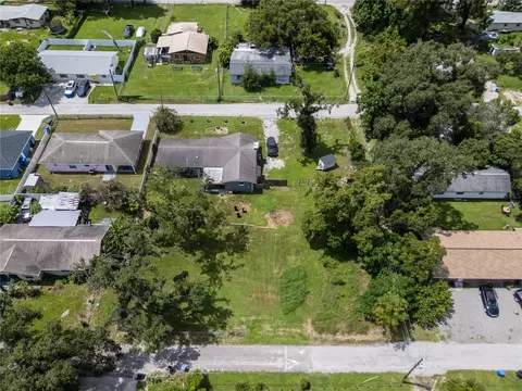 View/Area - 5217 Peach Ave, Seffner, FL 33584 photo 3 of 5