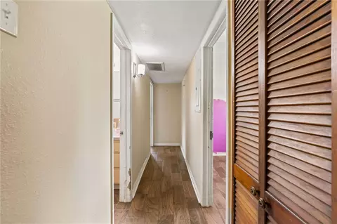 Entry Way - 5217 Peach Ave, Seffner, FL 33584 photo 1 of 1