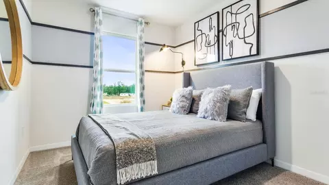 Bedroom - 923 Spotted Egret Loop, Ruskin, FL 33570 photo 1 of 3