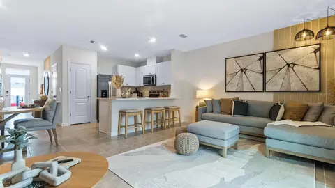 Entry Way - 923 Spotted Egret Loop, Ruskin, FL 33570 photo 4 of 4