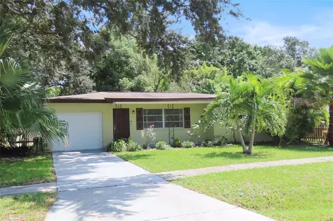 1841 West Dr, Clearwater, FL 33755