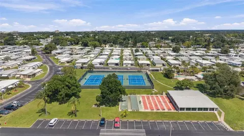 View/Area - 764 Royal Palm Cir #764, Largo, FL 33778 photo 2 of 5