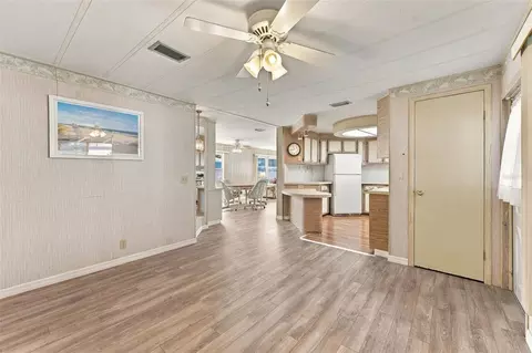 Living - 764 Royal Palm Cir #764, Largo, FL 33778 photo 10 of 11
