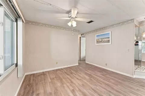 Living - 764 Royal Palm Cir #764, Largo, FL 33778 photo 9 of 11