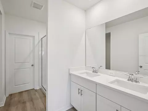 Bath - 7910 Lake Powell Pl, Parrish, FL 34219 photo 1 of 2