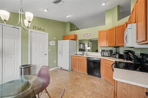 Kitchen - 2225 Bluebird Ave, Bartow, FL 33830 photo 1 of 3