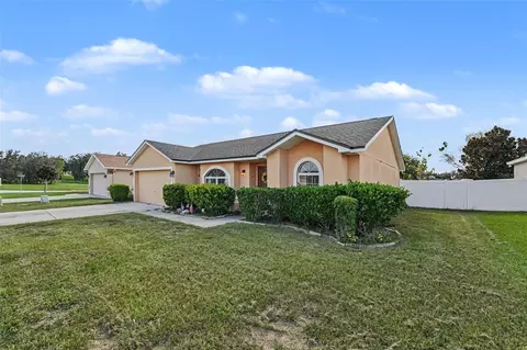 Exterior - 2225 Bluebird Ave, Bartow, FL 33830 photo 2 of 8
