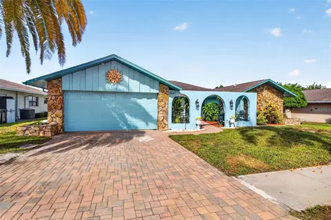 8841 Andros Ln, Port Richey, FL 34668