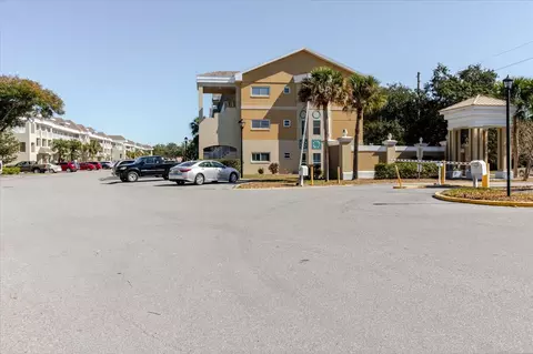Exterior - 2209 Utopian Dr E #207, Clearwater, FL 33763 photo 9 of 11