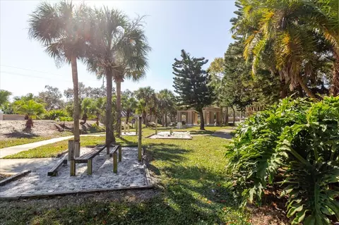 Exterior - 2209 Utopian Dr E #207, Clearwater, FL 33763 photo 10 of 11