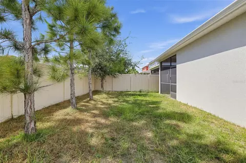Exterior - 12211 Blue Pacific Dr, Riverview, FL 33579 photo 4 of 4