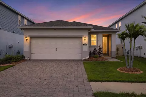 Exterior - 12211 Blue Pacific Dr, Riverview, FL 33579 photo 2 of 4