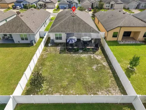 View/Area - 944 Old Windsor Way, Spring Hill, FL 34609 photo 2 of 5