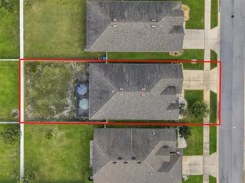 View/Area - 944 Old Windsor Way, Spring Hill, FL 34609 photo 1 of 5