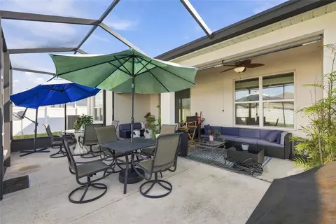 Exterior - 944 Old Windsor Way, Spring Hill, FL 34609 photo 3 of 7