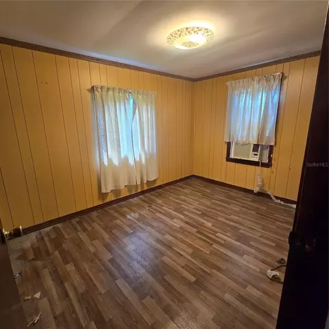Bedroom - 304 Palm Ave, Seffner, FL 33584 photo 1 of 5