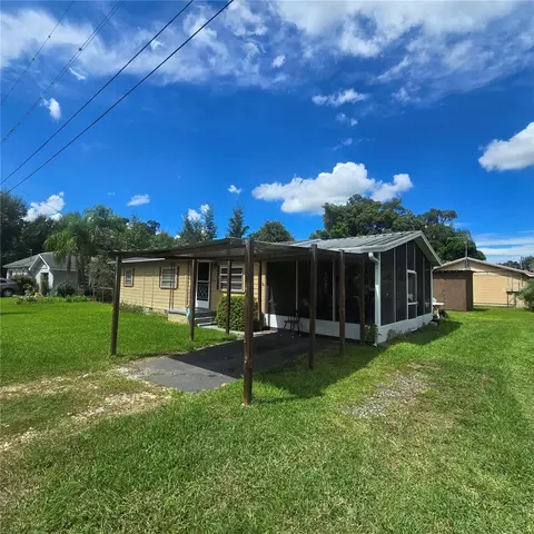 Exterior - 304 Palm Ave, Seffner, FL 33584 photo 1 of 10