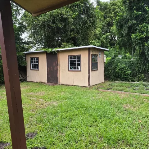 Exterior - 304 Palm Ave, Seffner, FL 33584 photo 10 of 10
