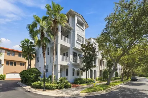 6002 Yeats Manor Dr #101, Tampa, FL 33616