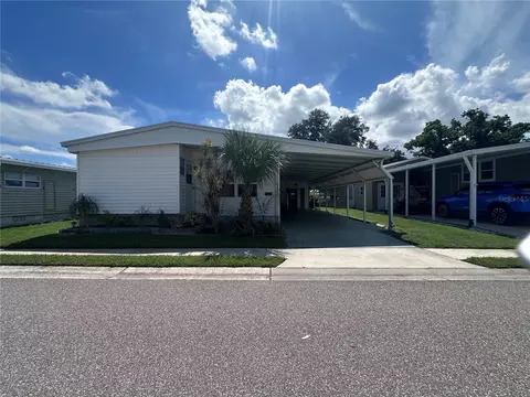 1100 Belcher Rd S #417, Largo, FL 33771