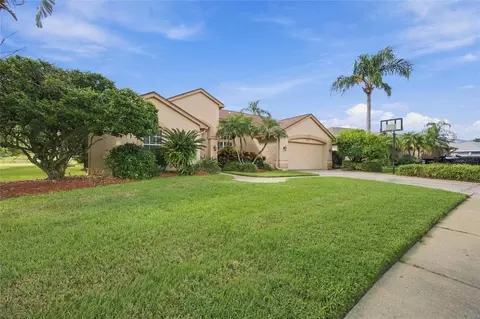 878 Centerwood Dr, Tarpon Springs, FL 34688