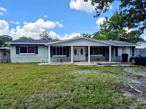 7850 14th Way N, Saint Petersburg, FL 33702