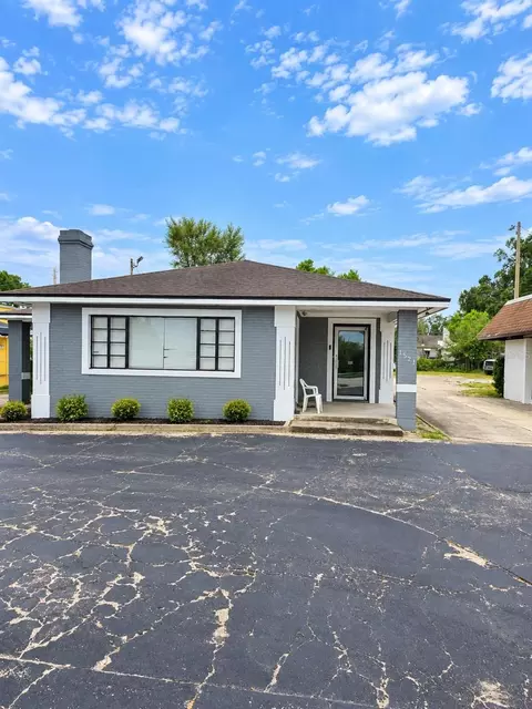 Undisclosed, Lakeland, FL 33801