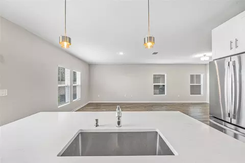 Kitchen - 7653 Depot Loop, Parrish, FL 34219 photo 7 of 7