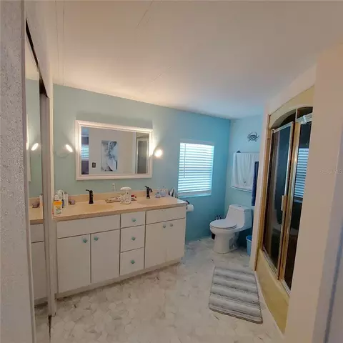 Bath - 20182 Cot Rd #505, Lutz, FL 33558 photo 2 of 4