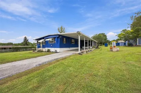 37305 Northside Dr, Zephyrhills, FL 33541