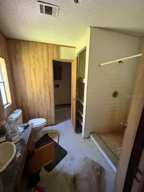 Bath - 2950 NW 47th Ave, Okeechobee, FL 34972 photo 3 of 3