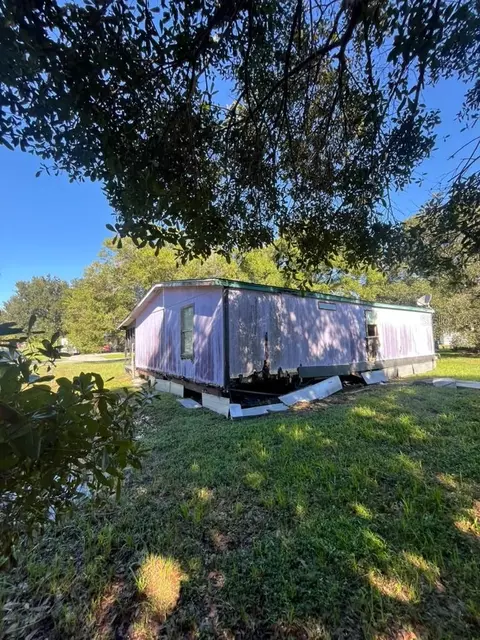 Exterior - 2950 NW 47th Ave, Okeechobee, FL 34972 photo 3 of 5